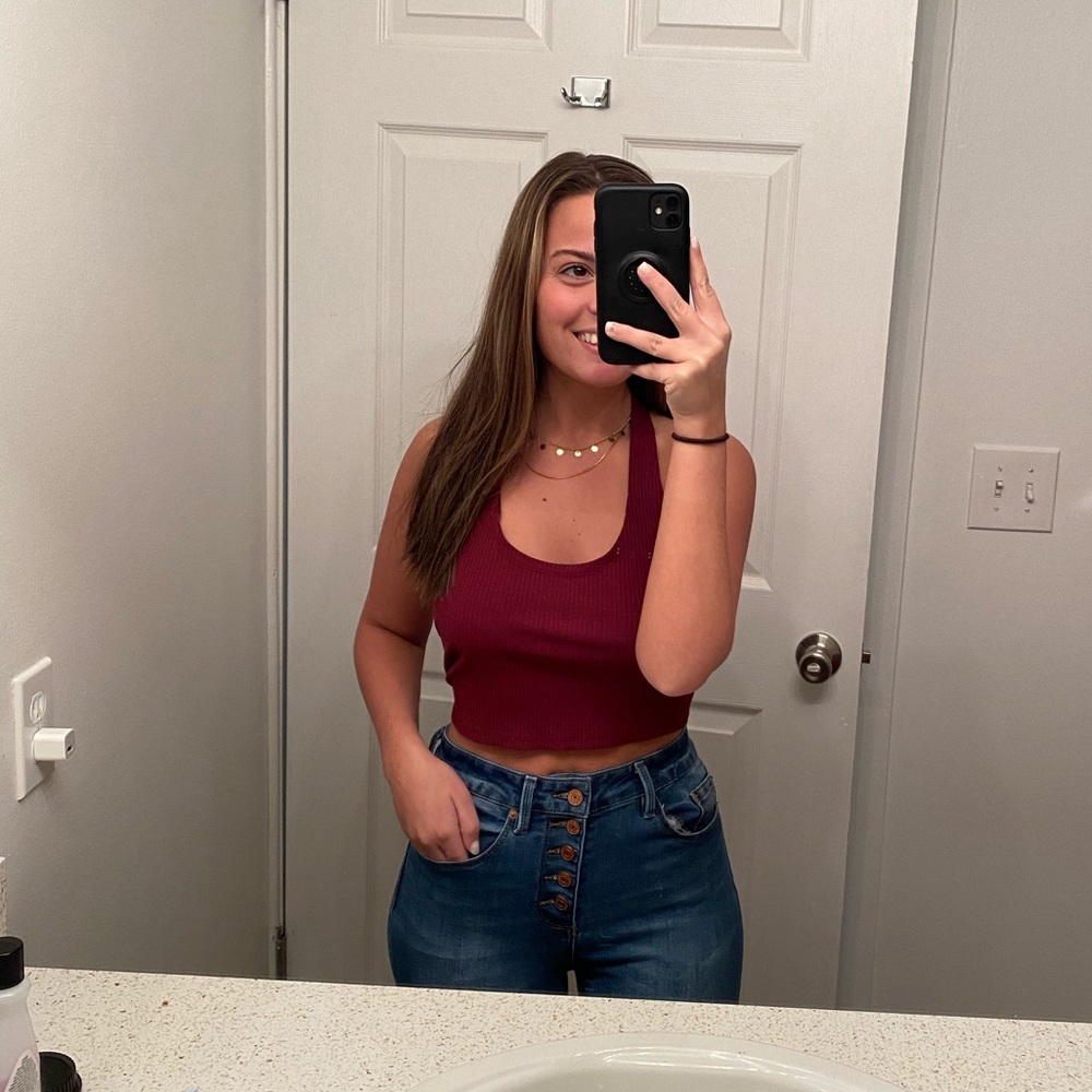 Tillys tie back halter